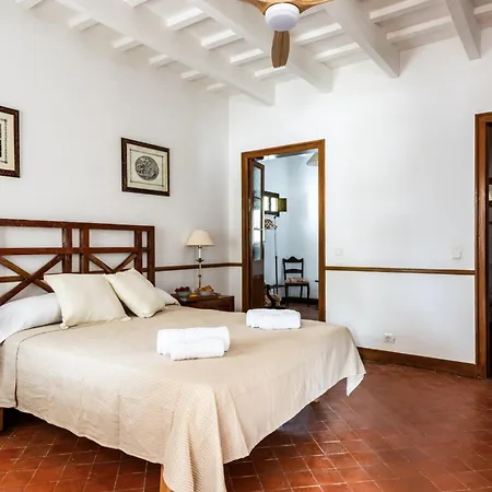New! Vell Villa